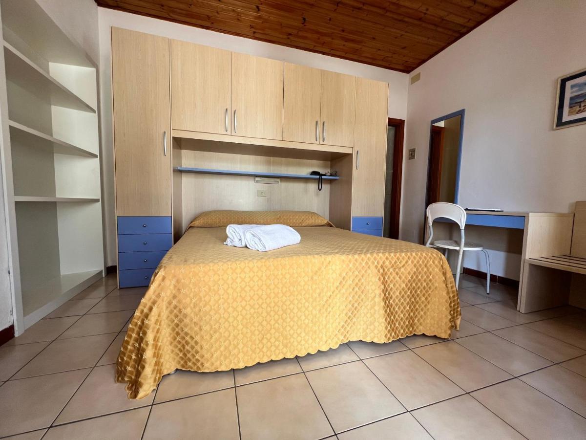 Hotel La Stella Seccheto Exterior photo