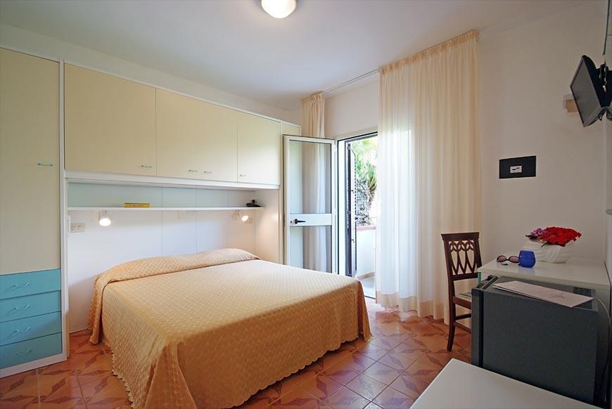 Hotel La Stella Seccheto Exterior photo